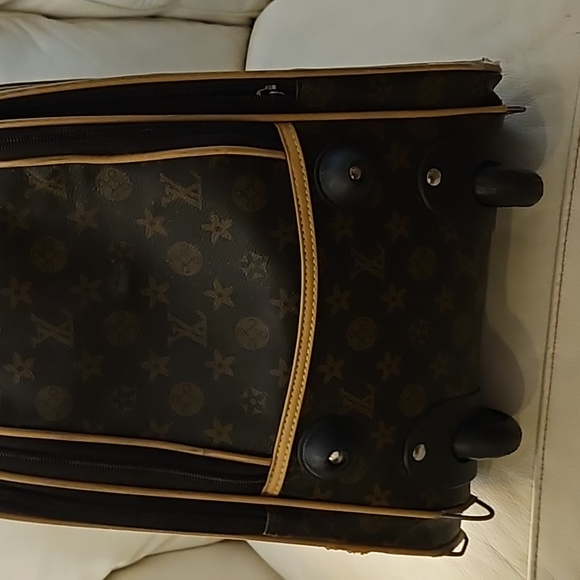 Louis Vuitton travel roller bag - Picture 8 of 16